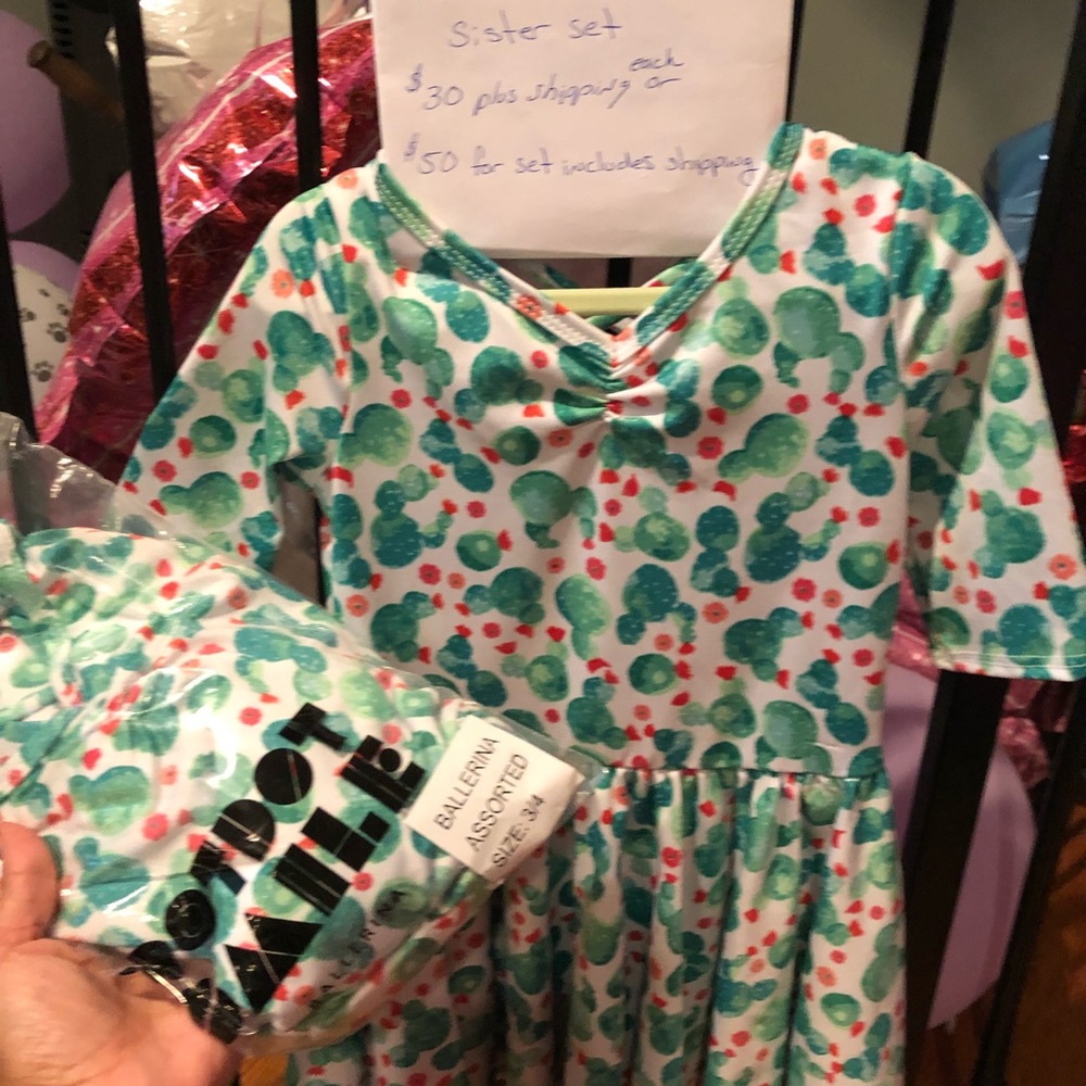 Dot dot smile mini mouse cactus dress